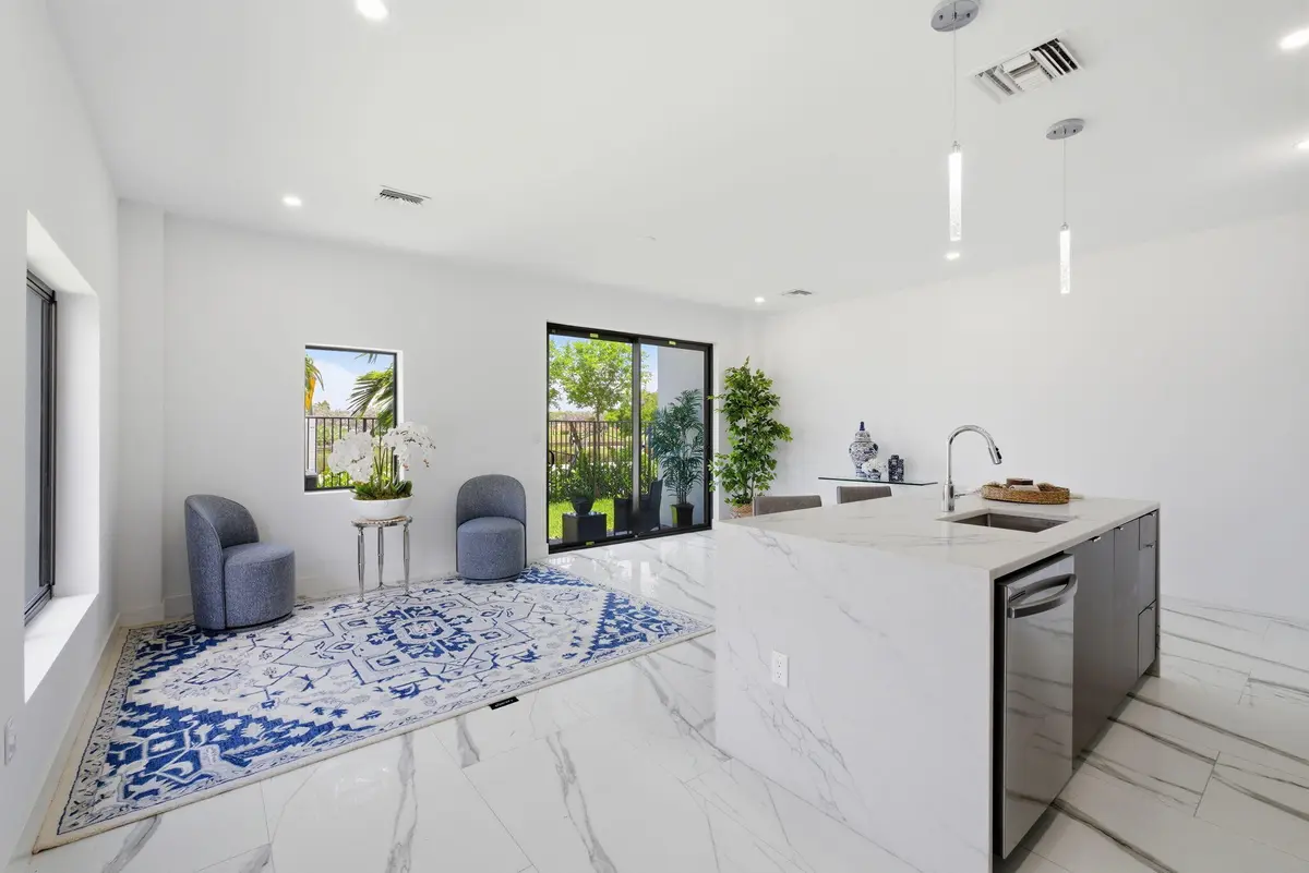 10-web-or-mls-DSC07530 at 1548 NW 1st Avenue, Pompano Beach