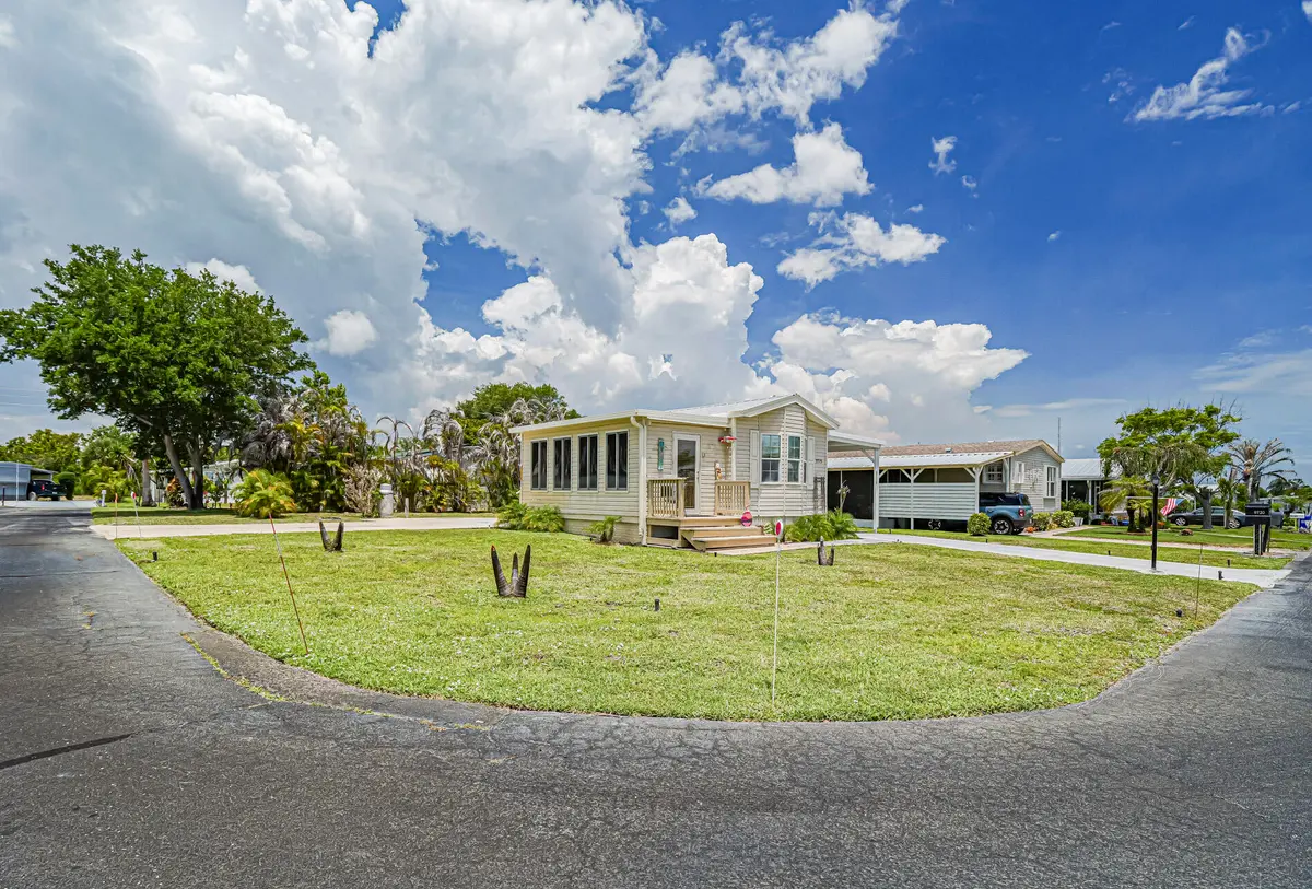 9715 61st Place, Sebastian, FL – photo 2