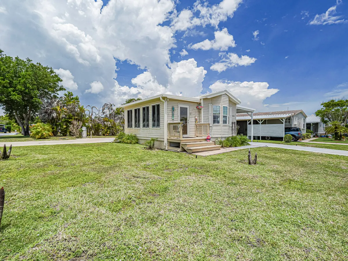 9715 61st Place, Sebastian, FL – photo 3
