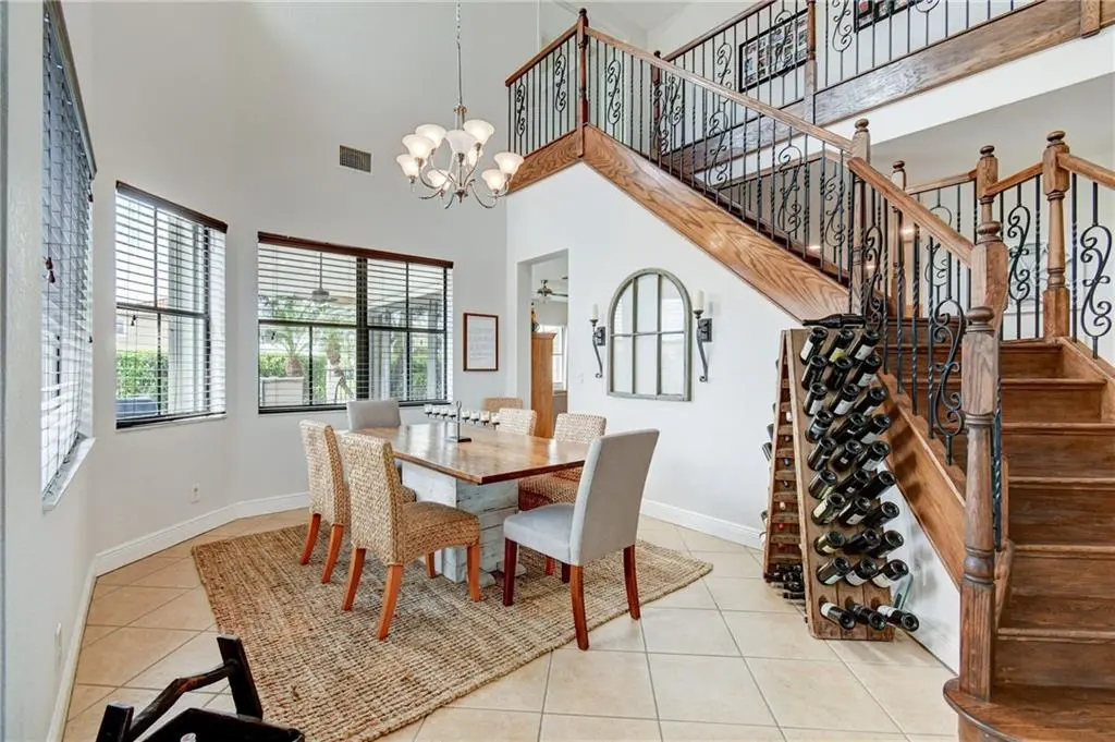 ARTESA DIN at 4169 Artesa Drive, Boynton Beach