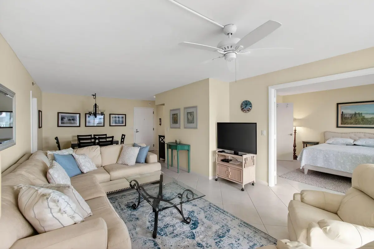 15-web-or-mls-DSC_9185 at 4505 S Ocean Boulevard 905, Highland Beach