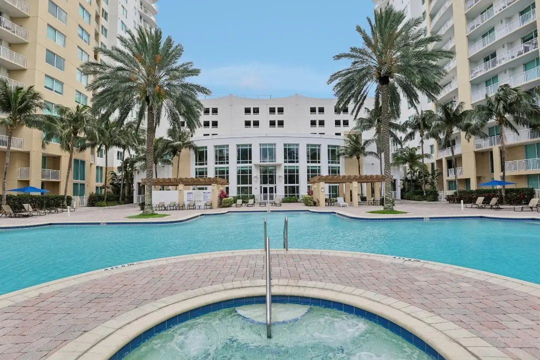 DuoPool at 1755 E Hallandale Beach Boulevard 1207 E, Hallandale Beach