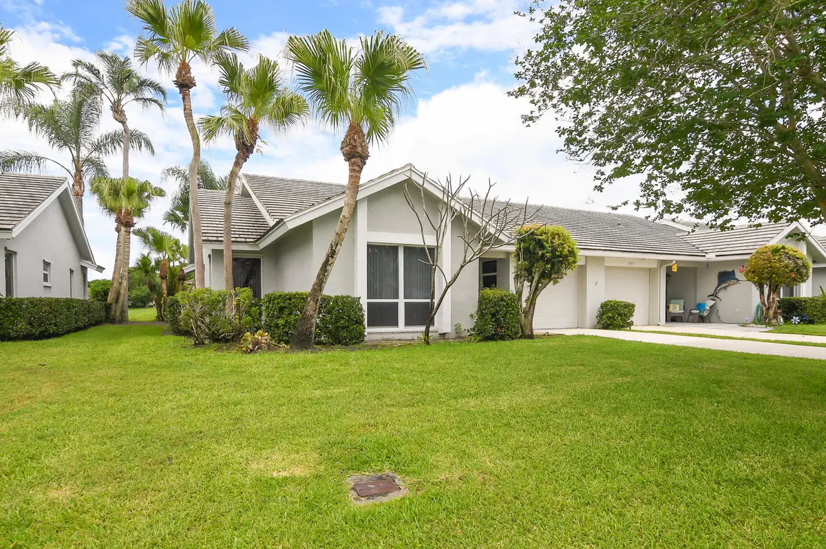 LR-9810 at 3365 SW Villa Place, Palm City