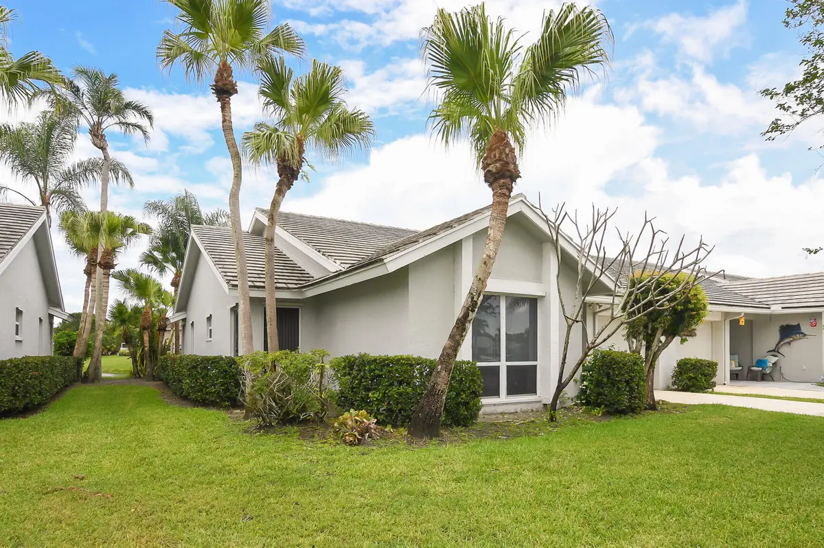 LR-9812 at 3365 SW Villa Place, Palm City
