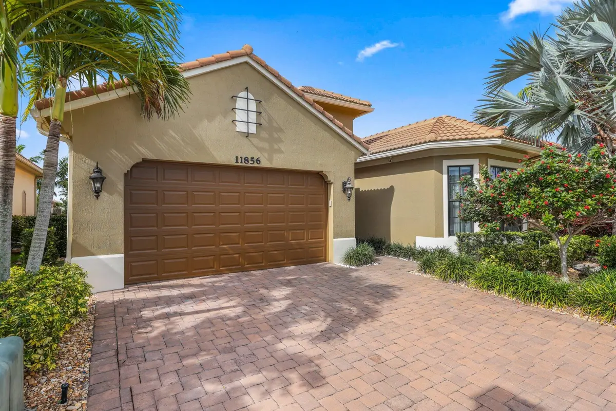 11856 Leon Circle West - 6.jpg-SMALL at 11856 Leon Circle, Parkland