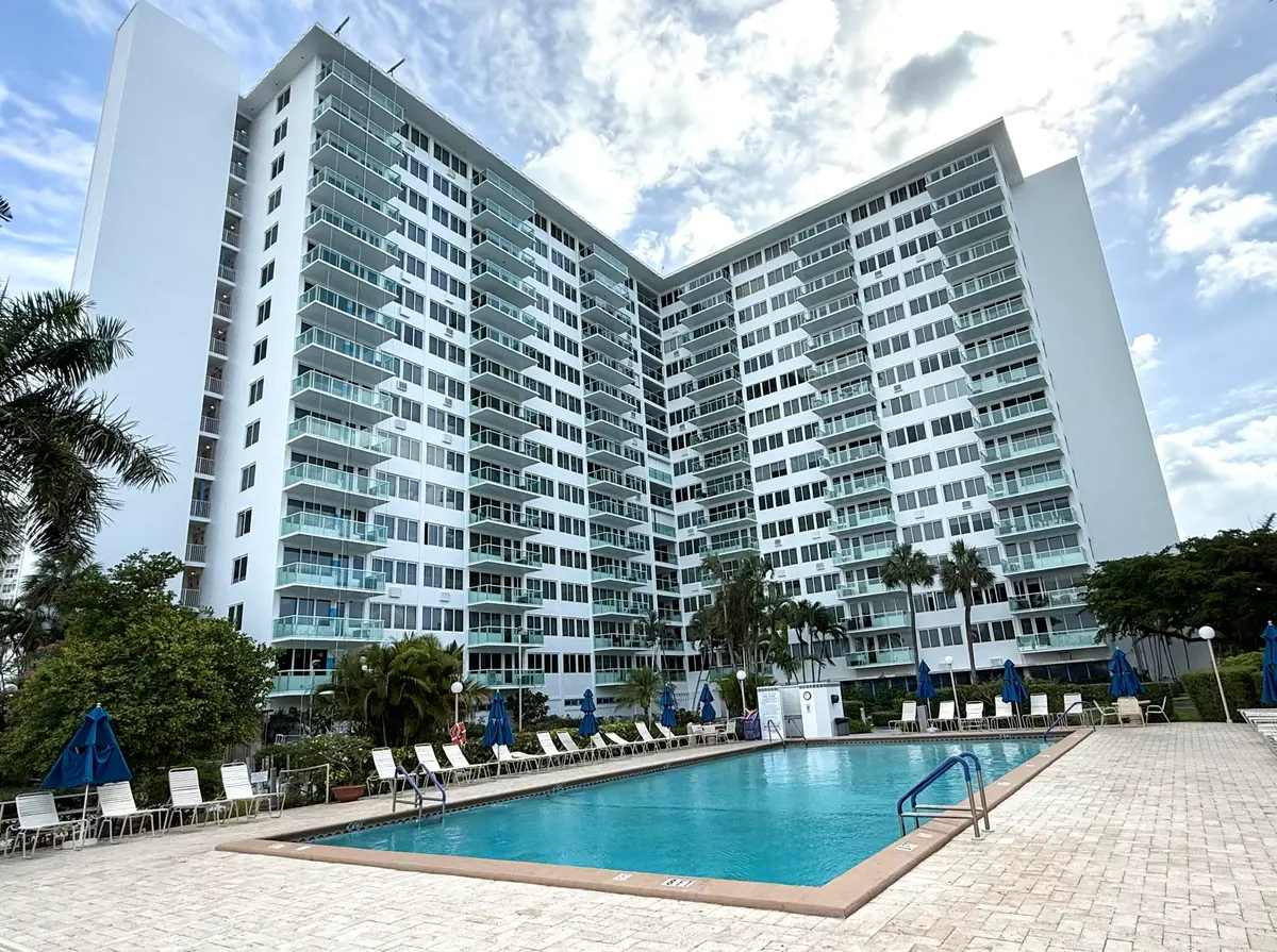 Coral Ridge Towers Original at 3233 NE 34th Street 1504, Fort Lauderdale