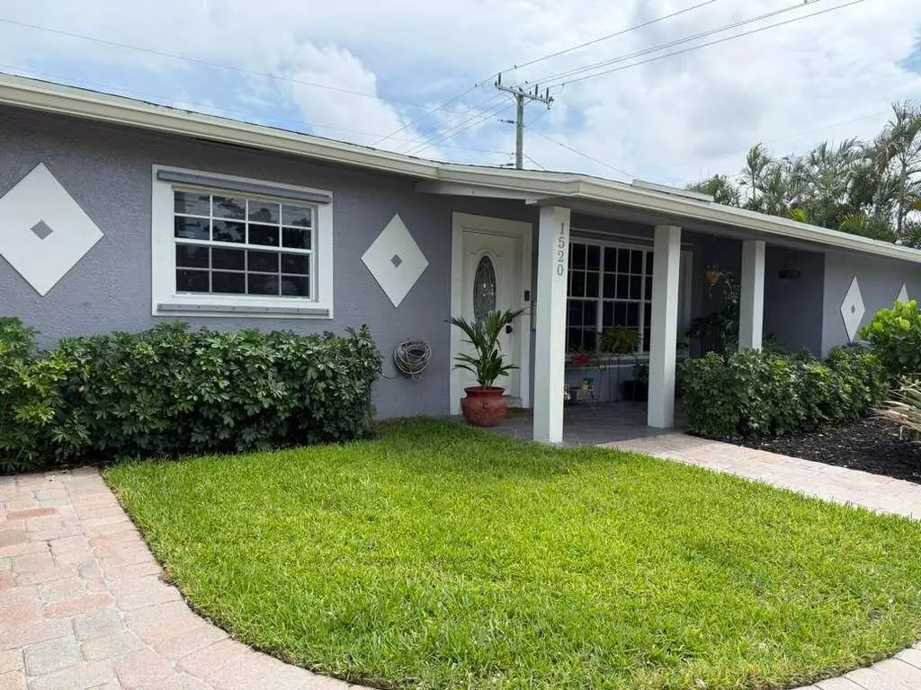 Front 2 at 1520 NE 35th Street 1520, Pompano Beach