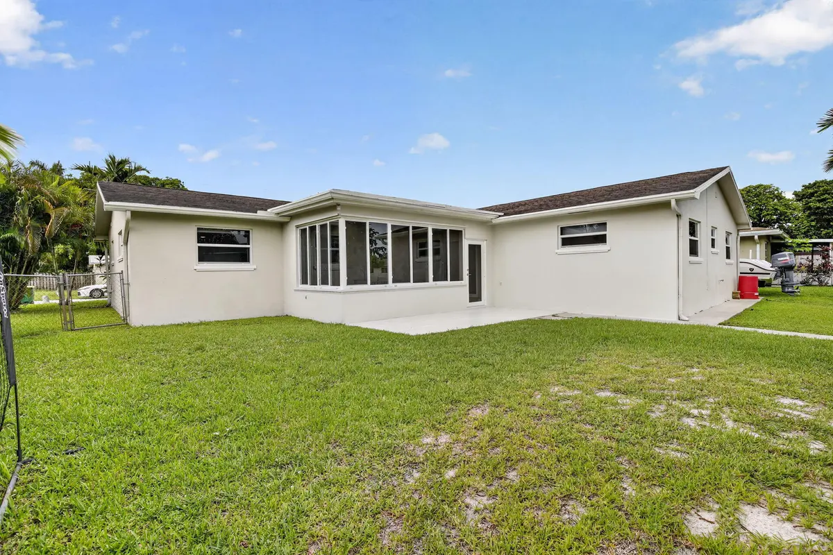 40-web-or-mls-_A7A8593 at 12411 SW 2nd Street, Plantation