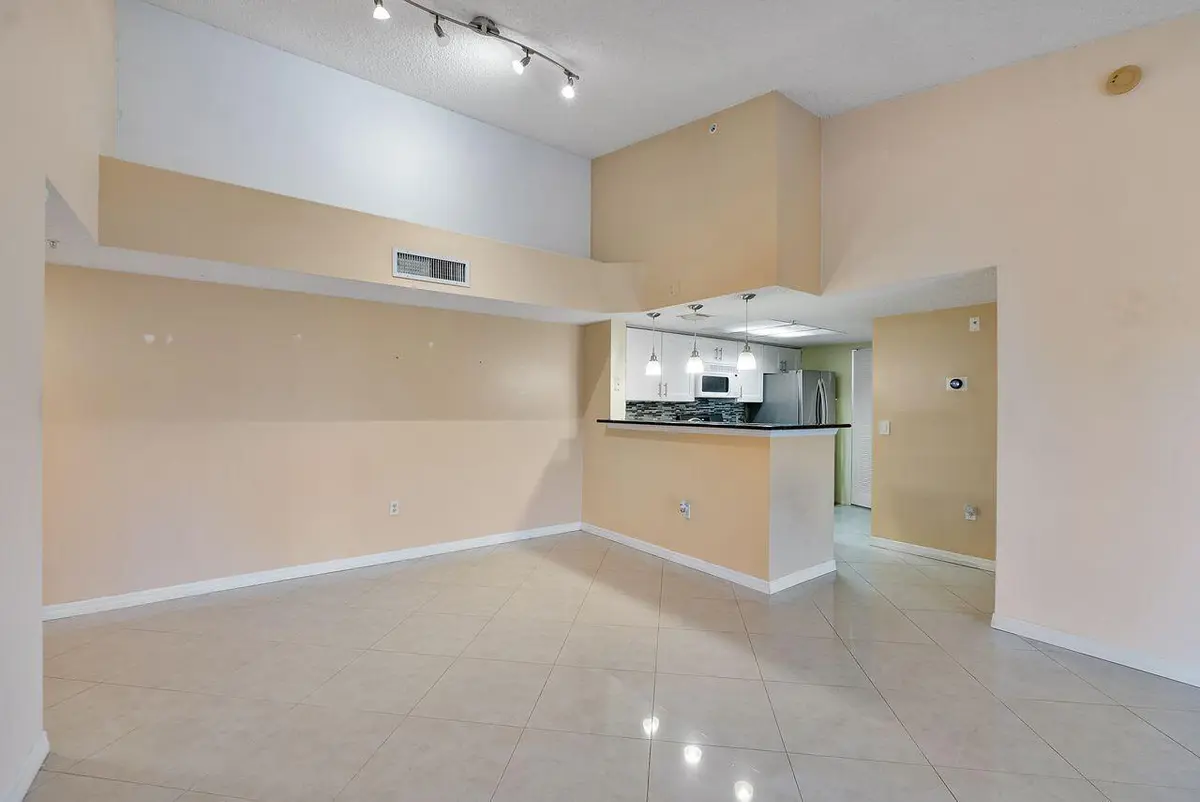 5011_Wiles_Rd_u303_010 at 5011 Wiles Road 303, Coconut Creek