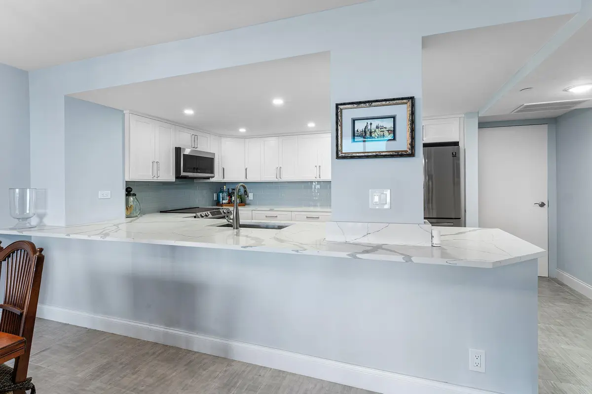 009-1150HillsboroMile-905-HillsboroBeach at 1150 Hillsboro Mile 905, Hillsboro Beach