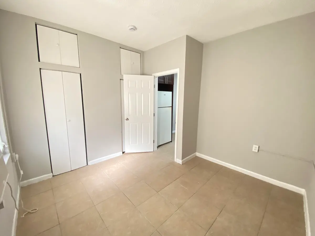 Unit 1 Bed at 603 N Dixie Highway 1, Lake Worth Beach