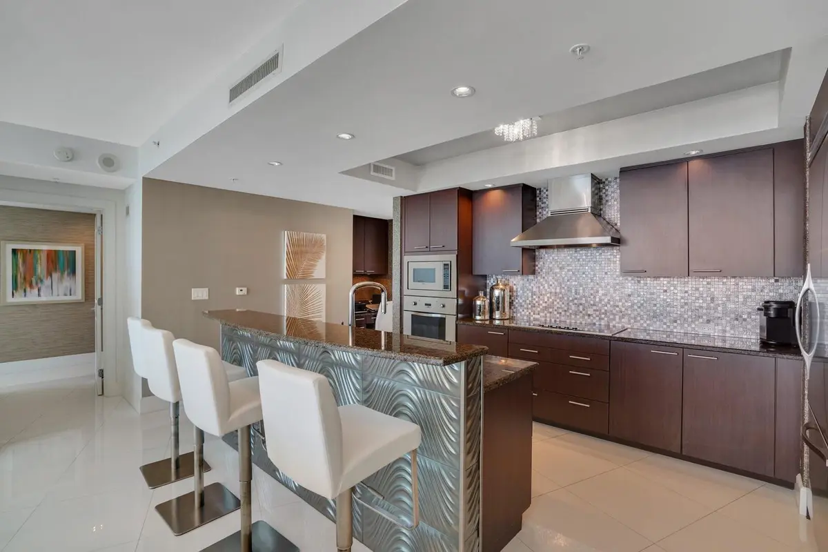Photo 5 at 1 N Ocean Boulevard 903, Pompano Beach