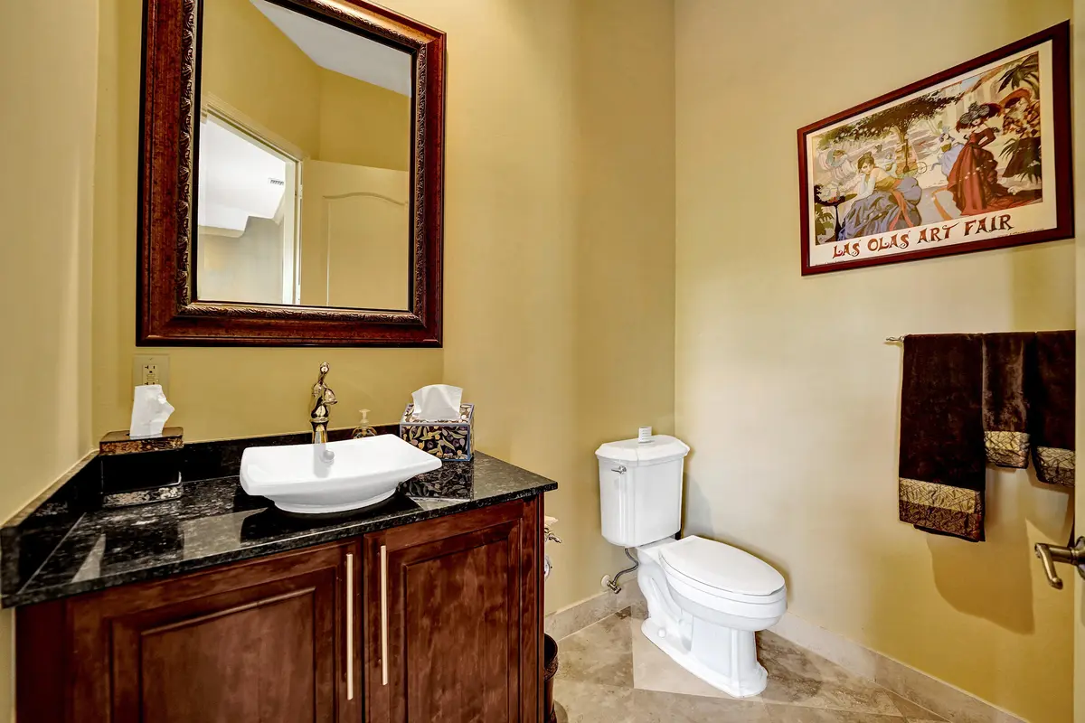 DSC09323 at 1400 NE 24th Street 1400, Wilton Manors