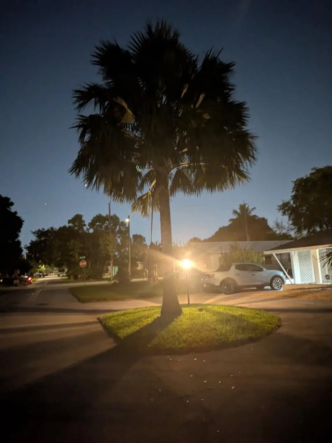 Photo 2 at 311 NE 42nd Street, Oakland Park