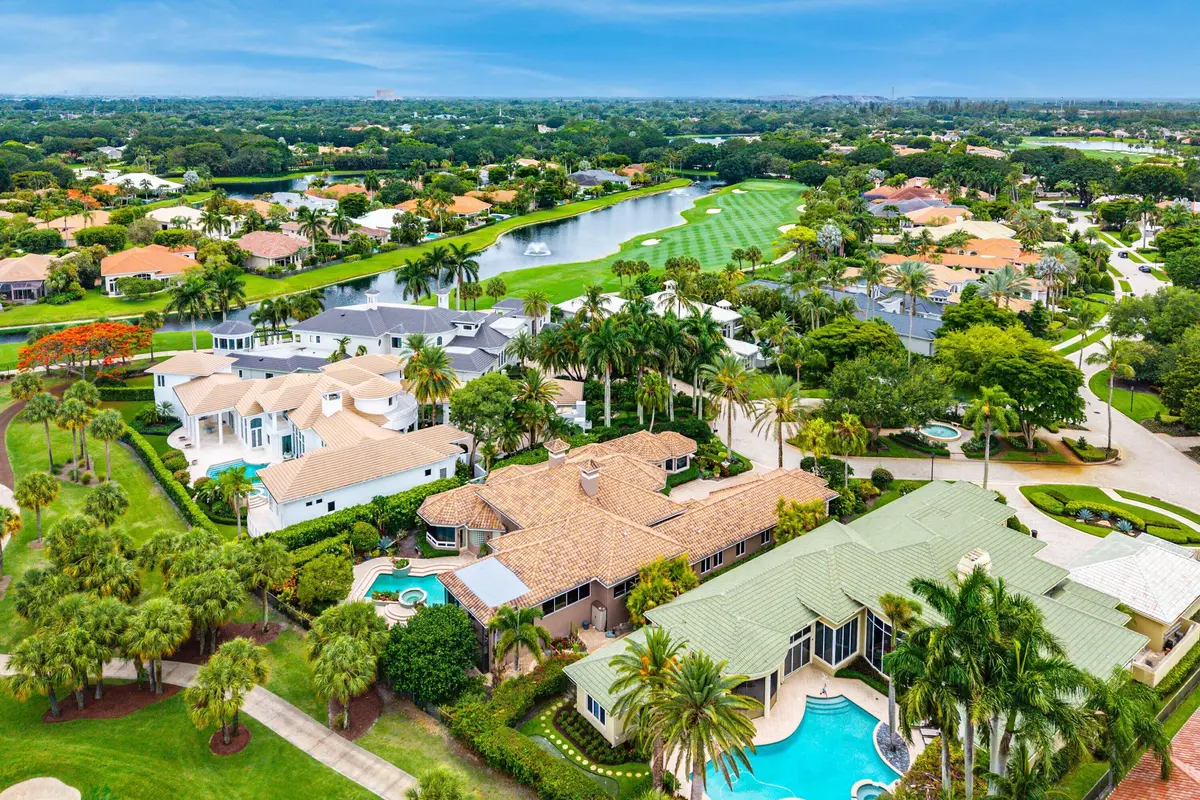 072-32SaintThomasDrive-PalmBeachGardens- at 32 Saint Thomas Drive, Palm Beach Gardens