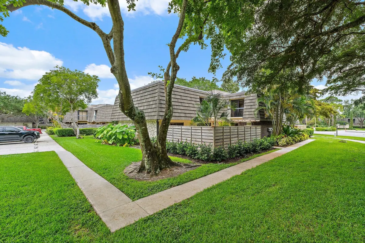 018-108FirstTerr-PalmBeachGardens-SMALL at 108 1st Terrace, Palm Beach Gardens