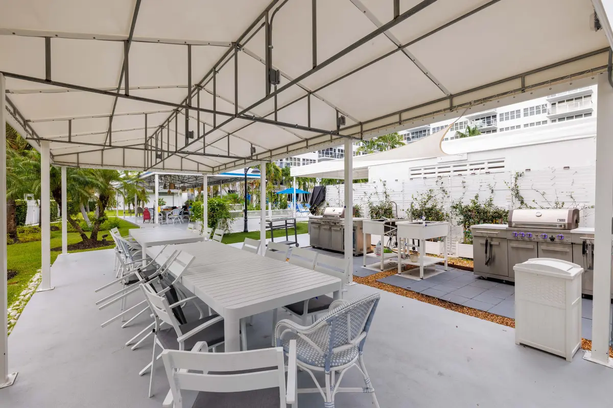 out--93333 ne 34 Coral Ridge Tower at 3333 NE 34th Street 1507, Fort Lauderdale