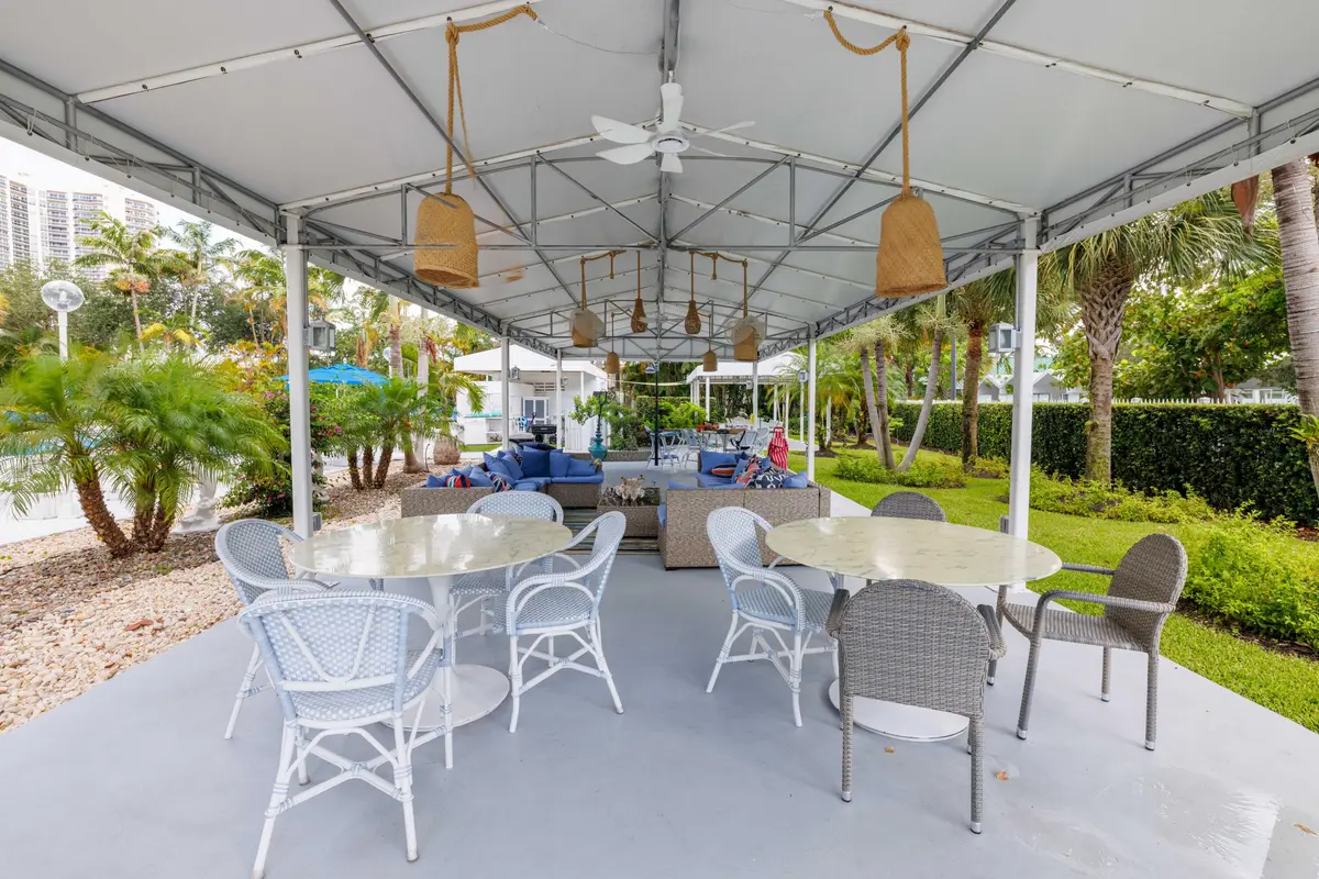 out--113333 ne 34 Coral Ridge Tower at 3333 NE 34th Street 1507, Fort Lauderdale