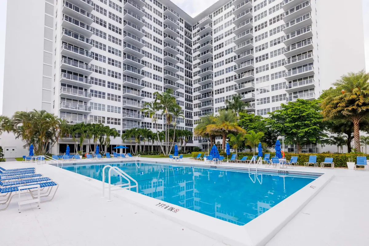 out--73333 ne 34 Coral Ridge Tower at 3333 NE 34th Street 1507, Fort Lauderdale