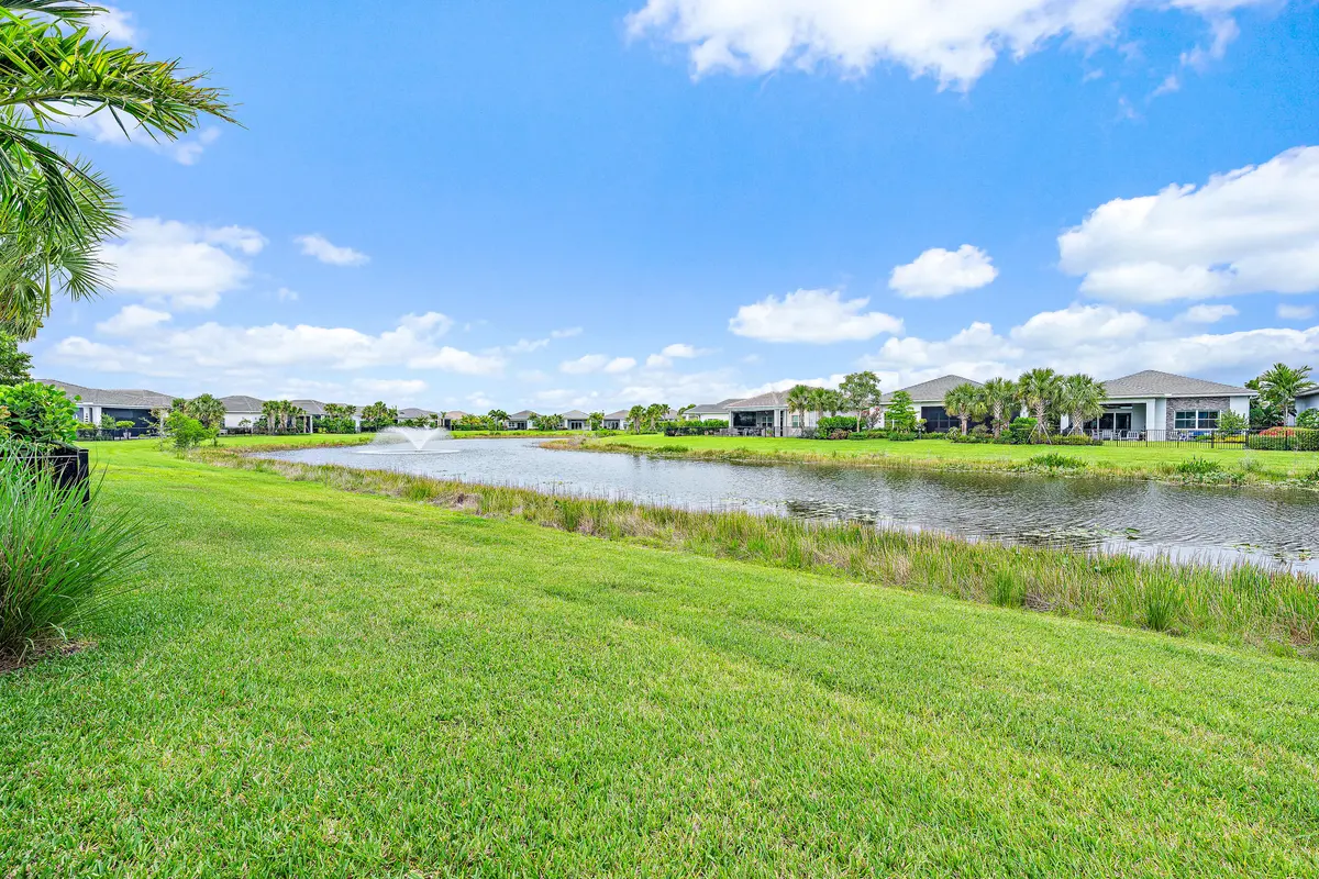 Lake View at 10075 Driftwood Way, Palm Beach Gardens