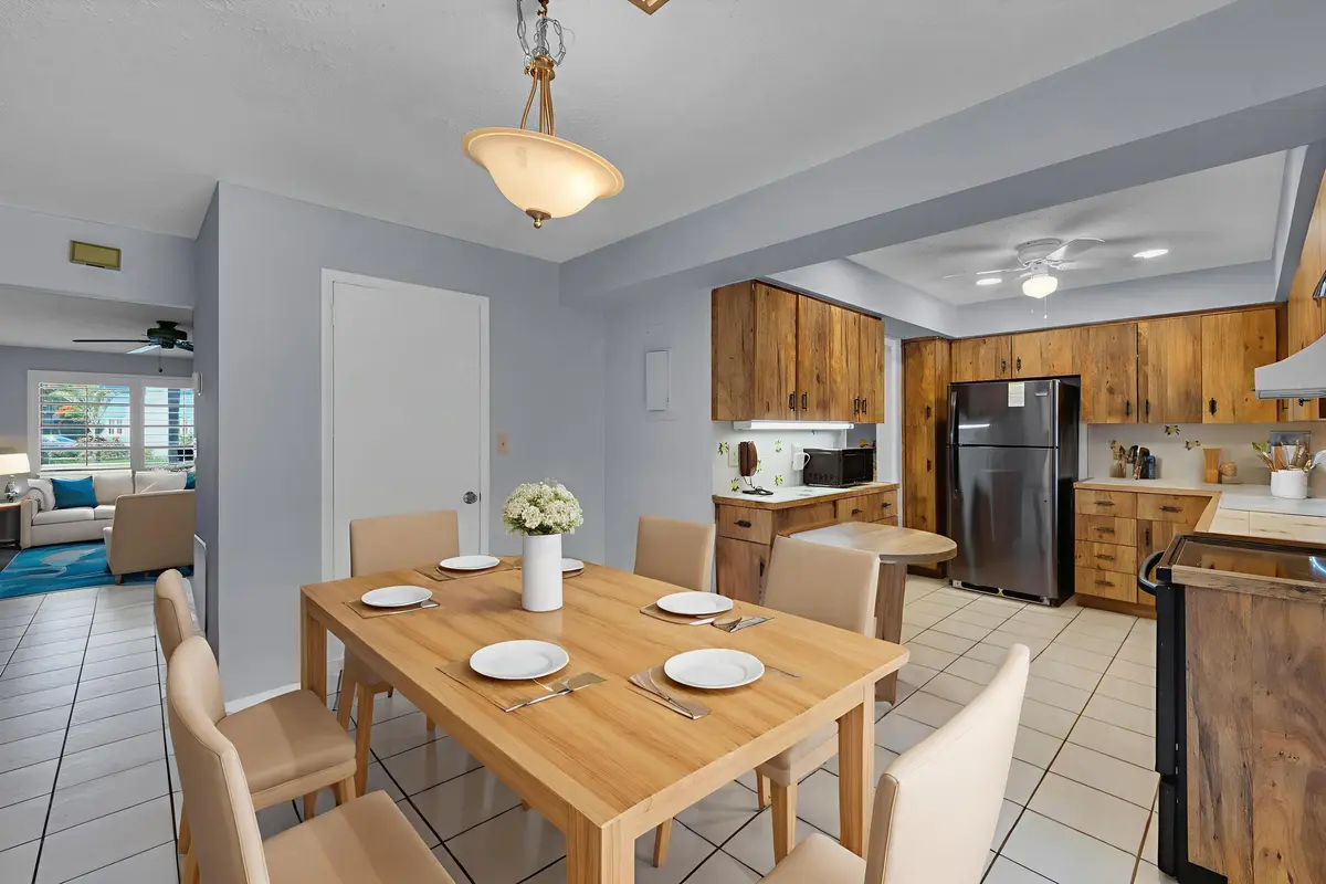 lopez (36) staged at 608-612 NE 21st Court, Wilton Manors