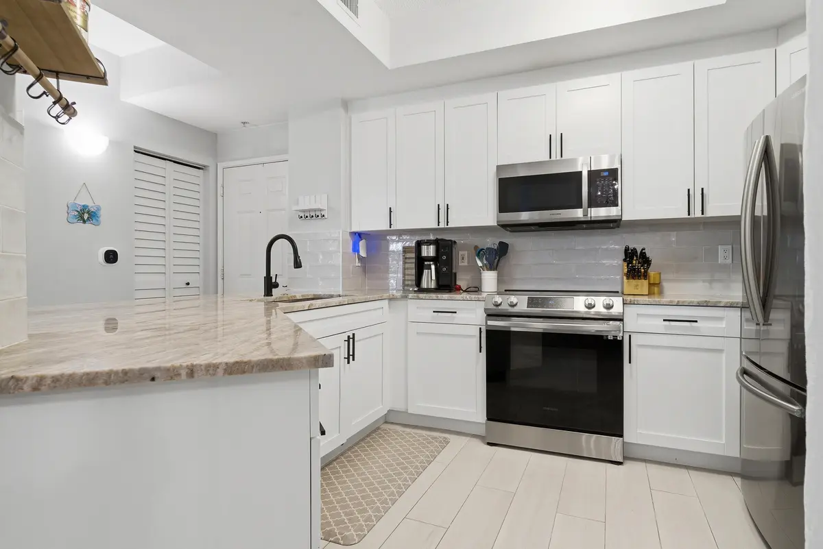 780-S-SAPODILLA-AVE-APT-104-33401-006 at 780 S Sapodilla Avenue 104, West Palm Beach