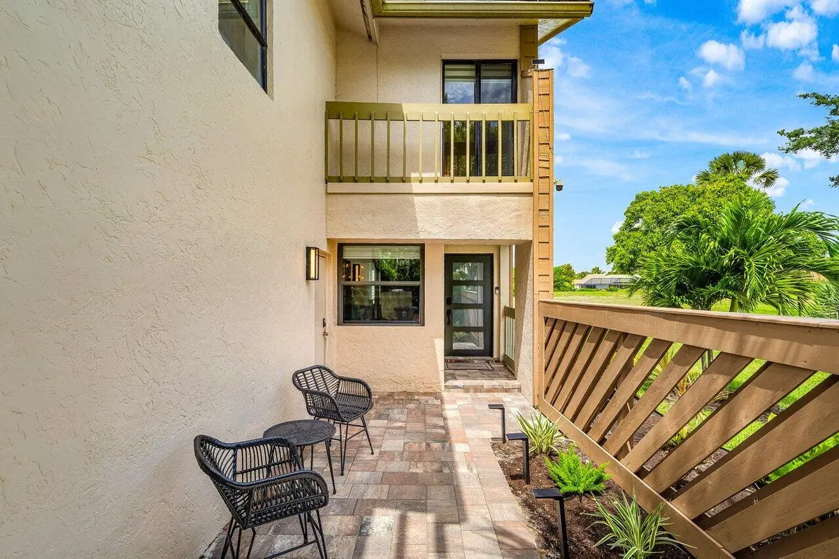 Front at 6078 Glendale Drive, Boca Raton