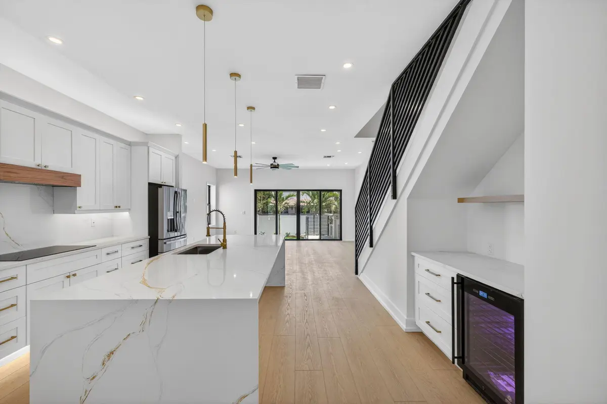 7-web-or-mls-a699A9992 at 509 SW 11th Street, Fort Lauderdale