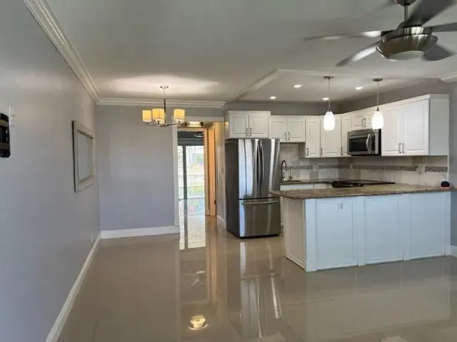 IMG_8923 at 800 W Horizons W 211, Boynton Beach