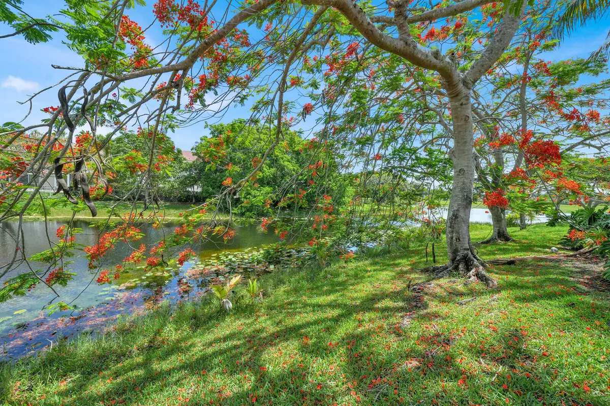 04_Image_47_mls at 12417 NW 62nd Court, Coral Springs