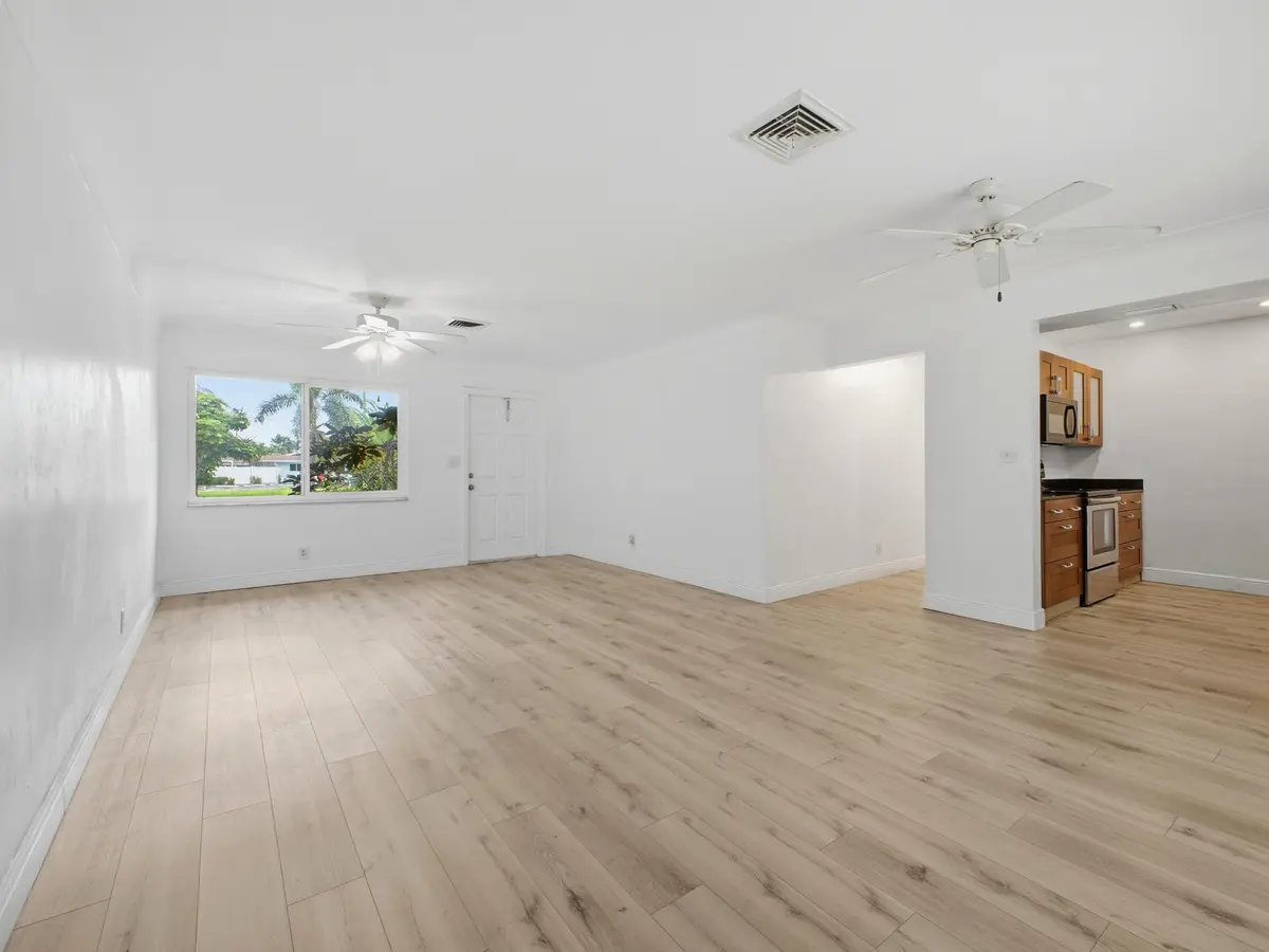 Dining to living room at 1680 NE 34th Lane B, Oakland Park