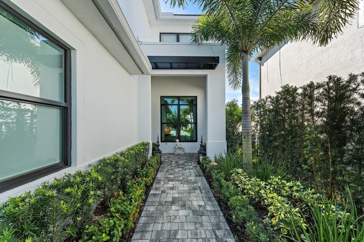 029-12636SolanaBayCir-PalmBeachGardens-S at 12636 Solana Bay, Palm Beach Gardens