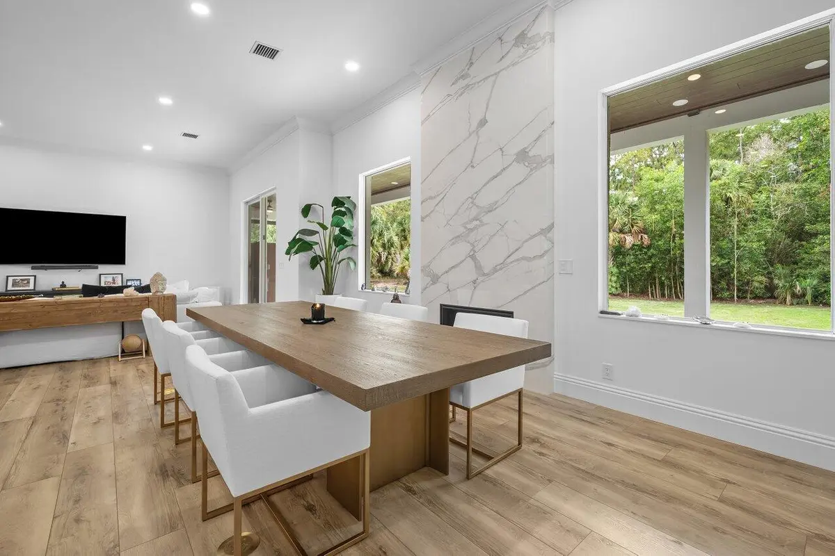 Dining at 11871 Randolph Siding Road, Jupiter