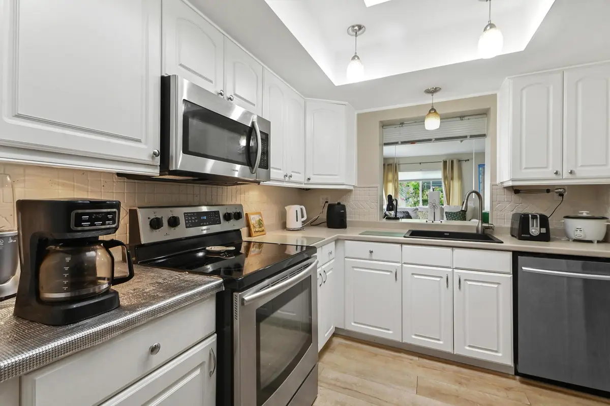 11 Kitchen 02 at 1551 SW 22nd Terrace, Deerfield Beach