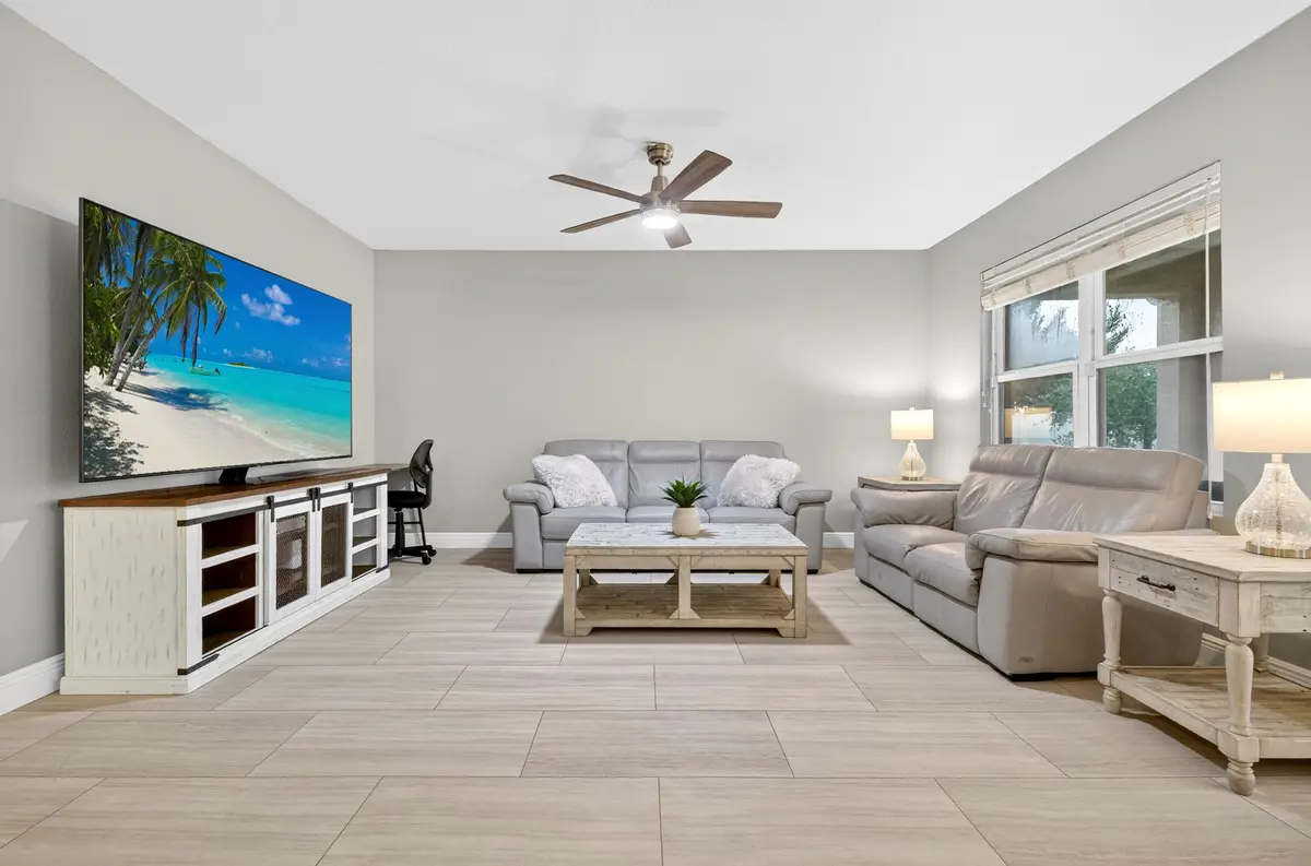 Family Room at 6109 NW Regent Street, Port St. Lucie