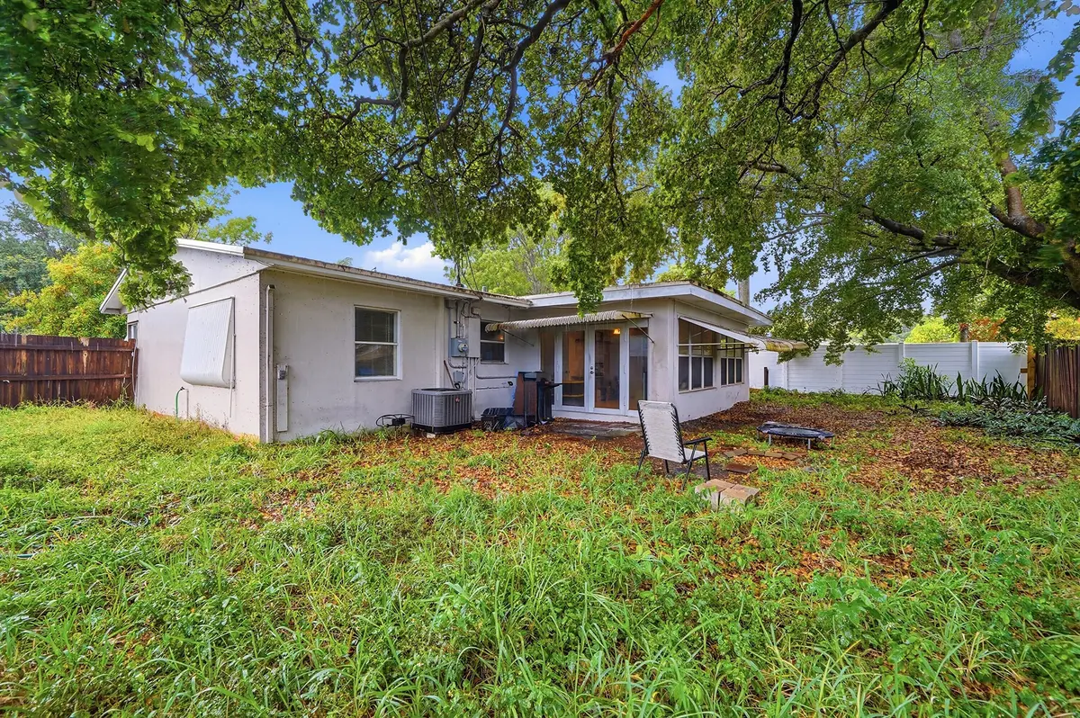 27_back at 1431 NE 32nd Street, Pompano Beach