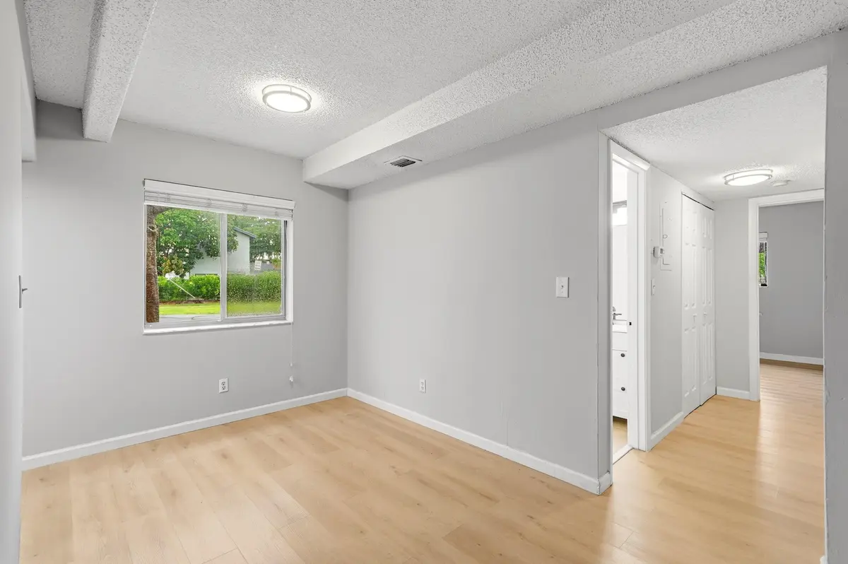 10_dining area at 1145 S Flagler Avenue 501, Pompano Beach