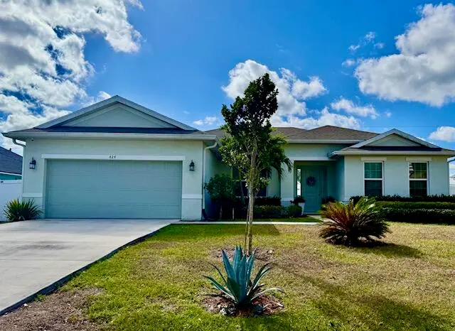 IMG_9545 (1) at 424 SW Ridgecrest Drive, Port St. Lucie