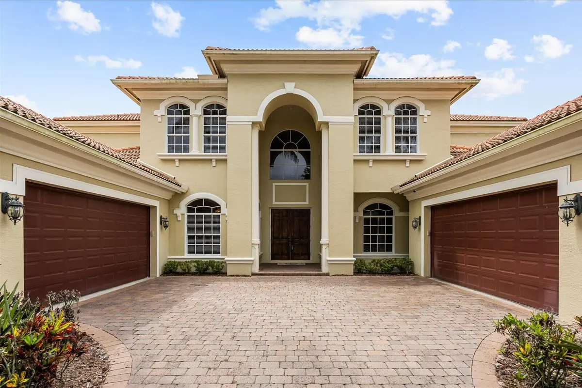 02-fid in new-57 at 10303 SW Fiddlers Way, Palm City