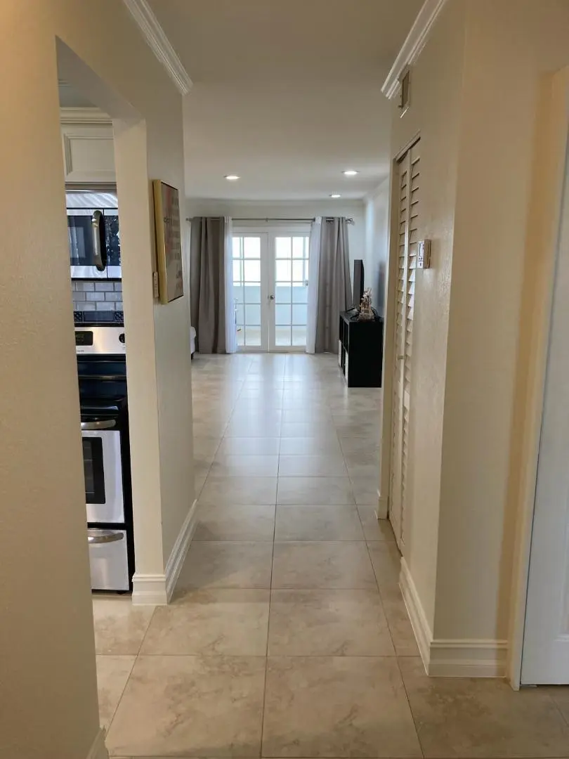 Foyer/Hallway at 116 Lake Barbara Drive, West Palm Beach