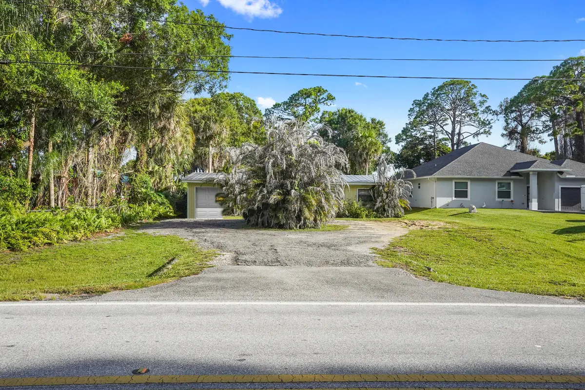 01 Front 01 at 203 E Easy Street, Fort Pierce