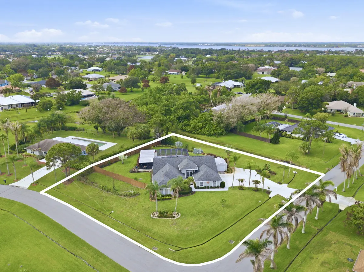 5-web-or-mls-71775099-ca1d-4bd5-ac03-8bb at 3001 SE Farley Road, Port St. Lucie