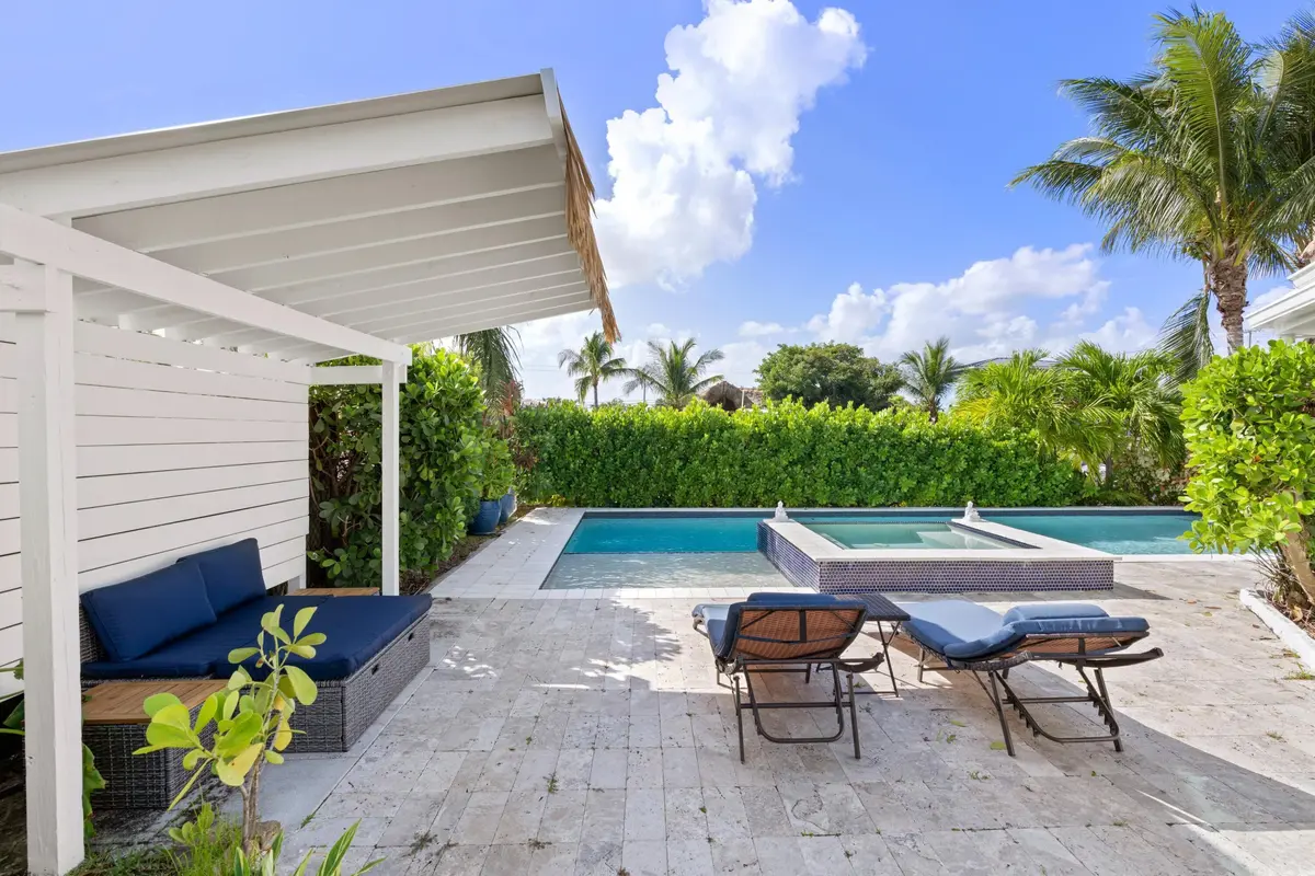 DSC09930.jpg-SMALL at 391 SE 7th Avenue, Pompano Beach