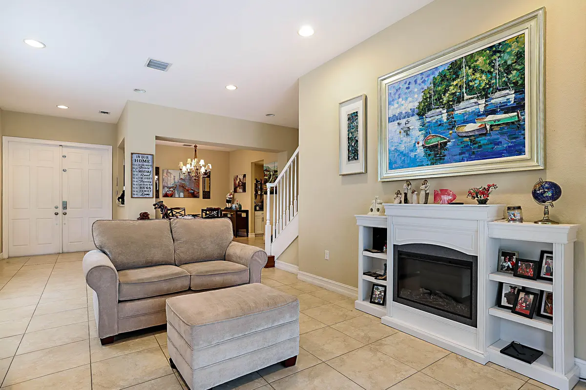 7593 NW 113th Ave -4 at 7593 NW 113th Avenue, Parkland