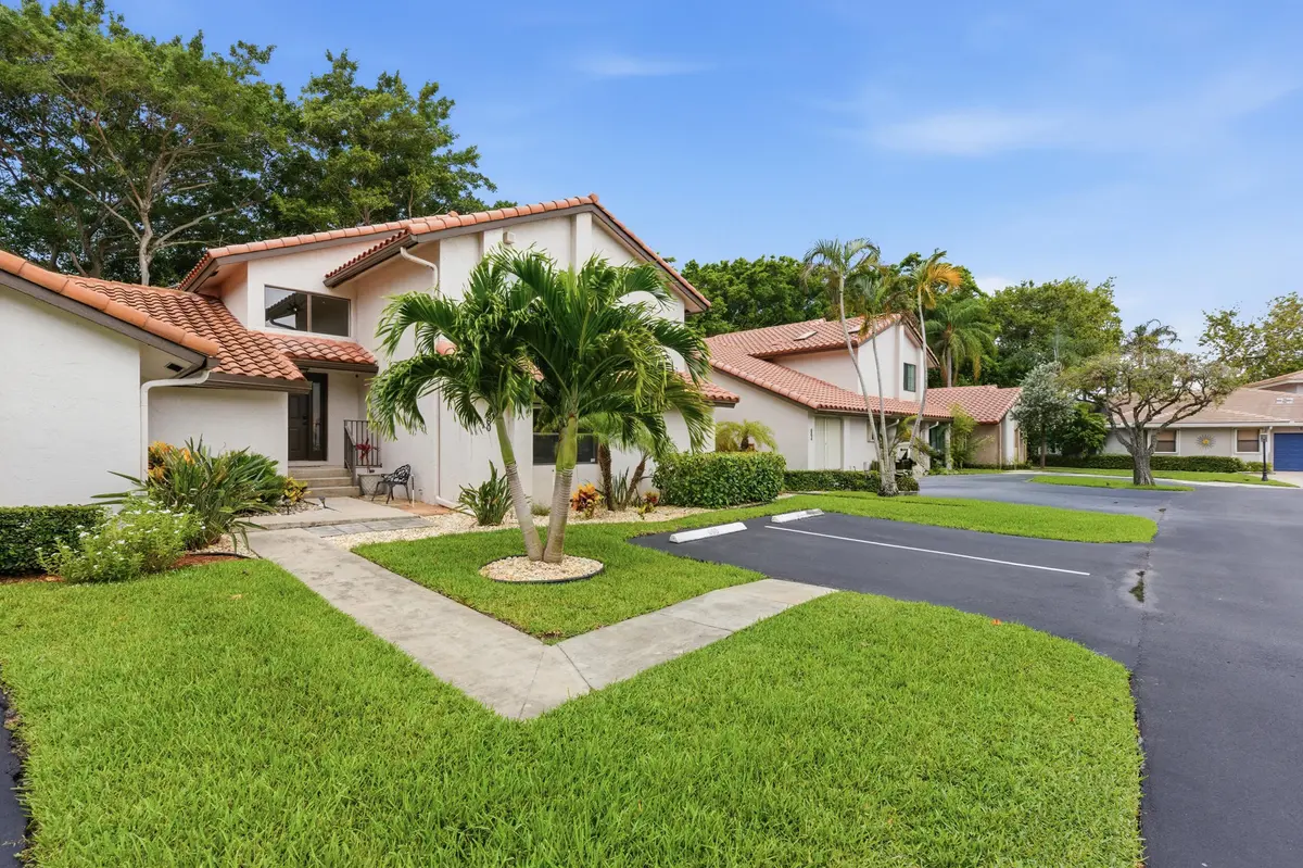2__jjl7867 at 660 Deer Creek Edgewater Drive, Deerfield Beach