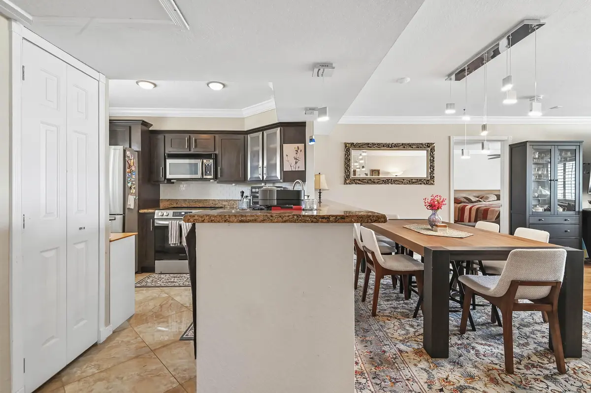 06 Kitchen dining 01 at 1501 E Broward Boulevard 805, Fort Lauderdale