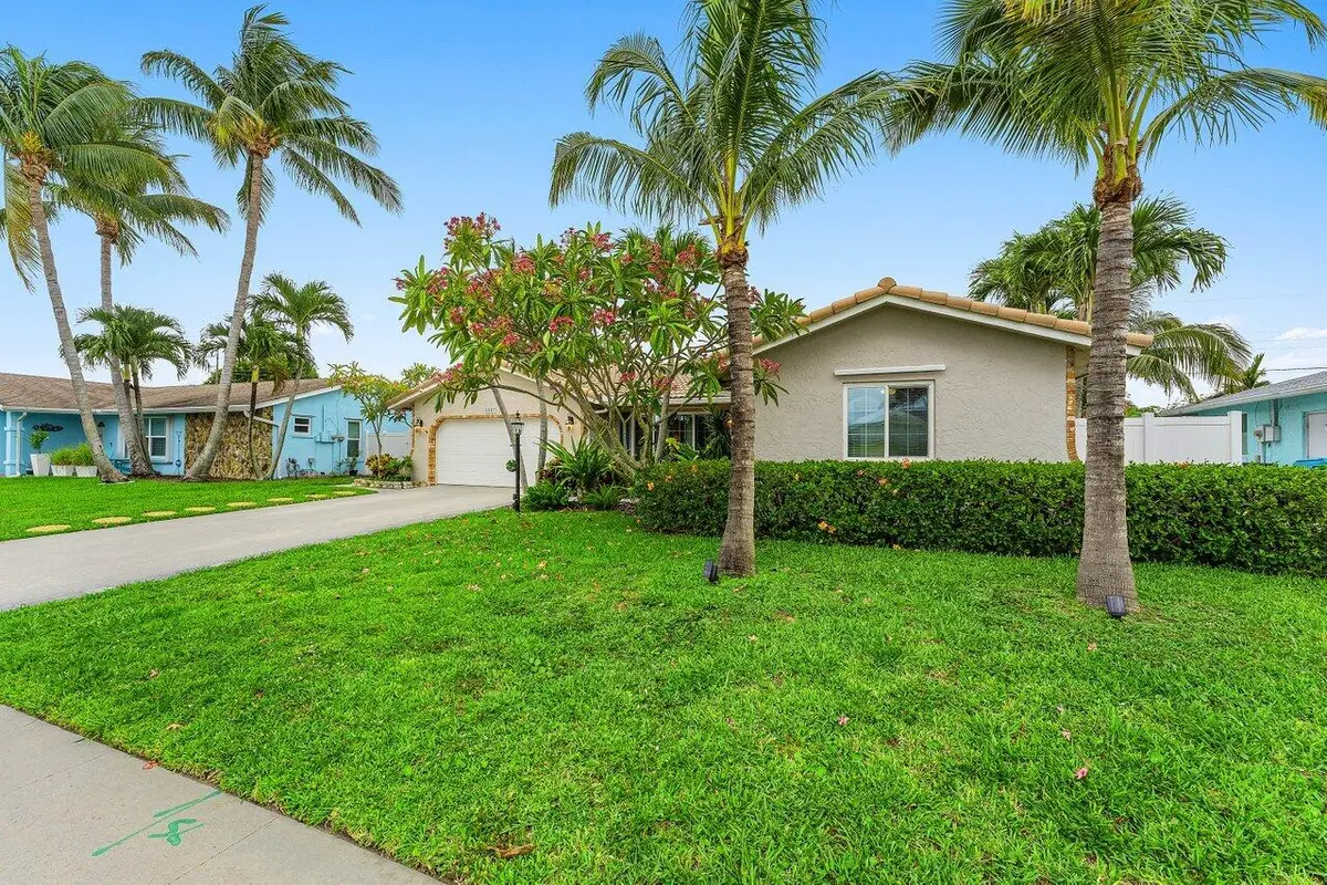 2527 SW 12th St at 2527 SW 12th Street, Boynton Beach