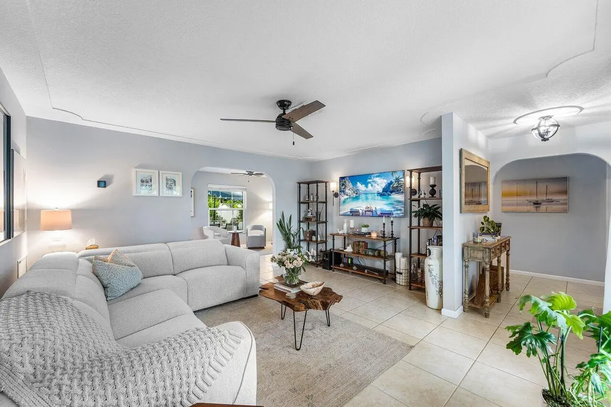 Spacious Living room at 2527 SW 12th Street, Boynton Beach