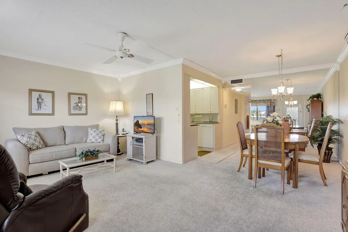 432 GRANTHAM B 1BR/2BA at 432 Grantham B, Deerfield Beach