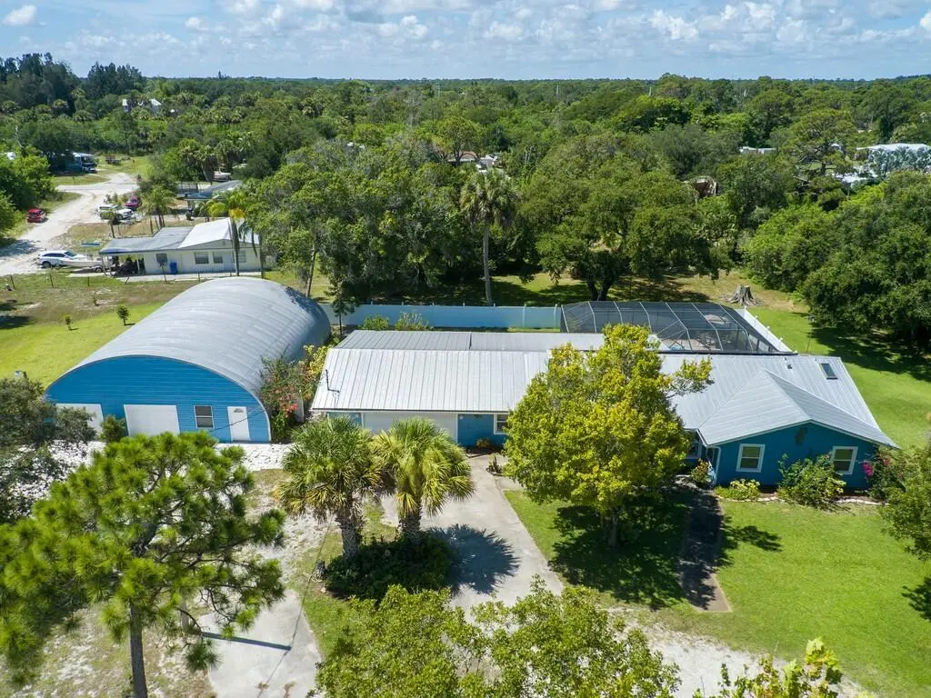 725 SW 4th AV RENTAL at 725 4th Avenue, Vero Beach